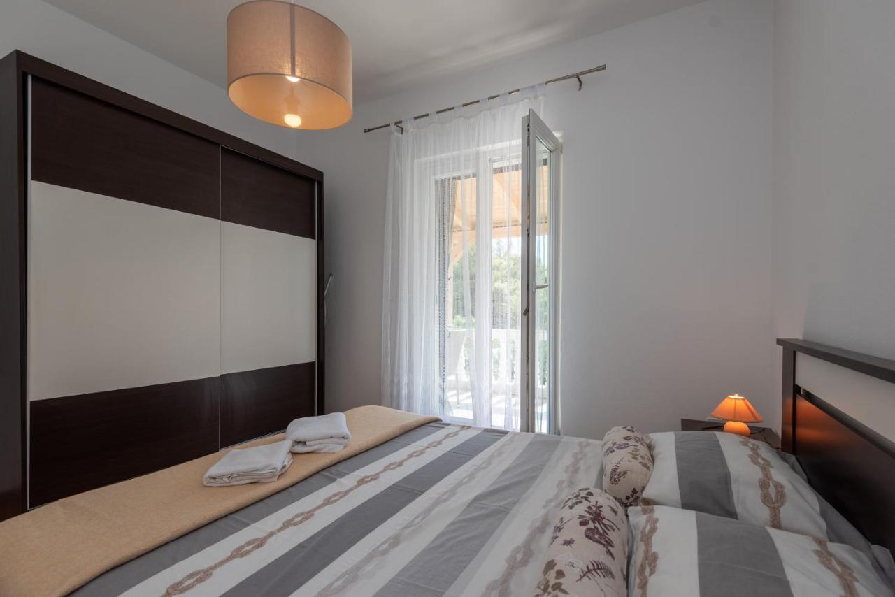 Apartman Tribunj Tribalj エクステリア 写真