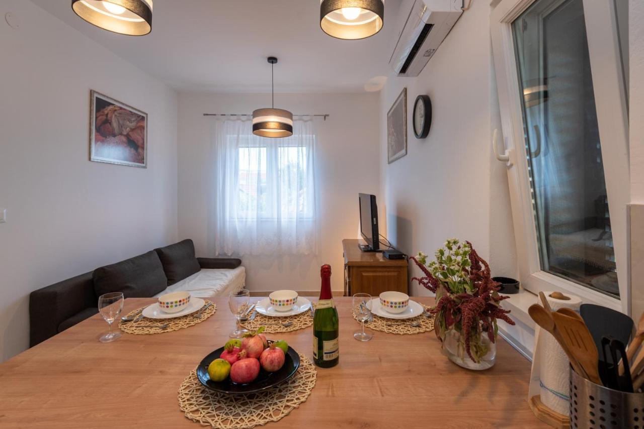 Apartman Tribunj Tribalj エクステリア 写真